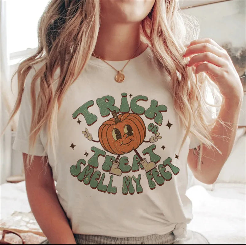 Modisches Doris Herbst-Halloween T-Shirt