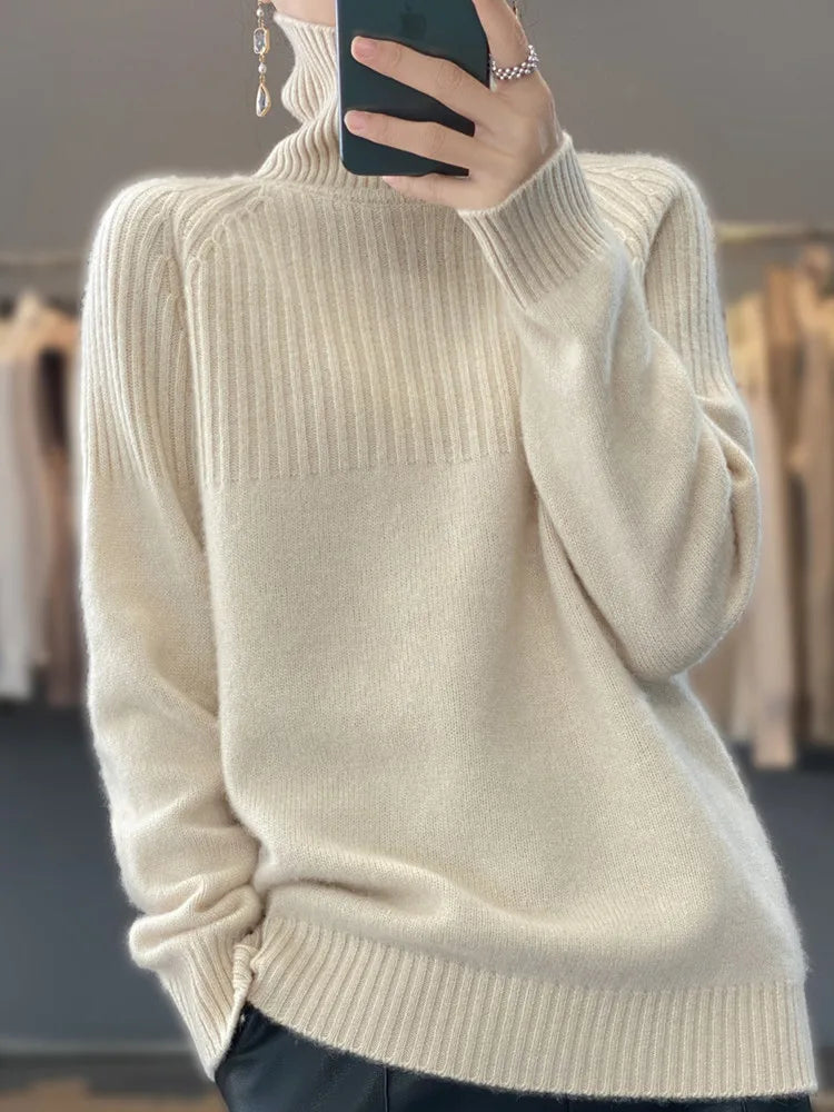 Frauen Rollkragenpullover mit gerippter Struktur