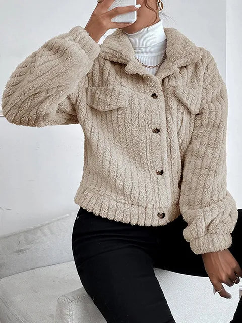 Lunethra Freizeitjacke aus Kunstpelz