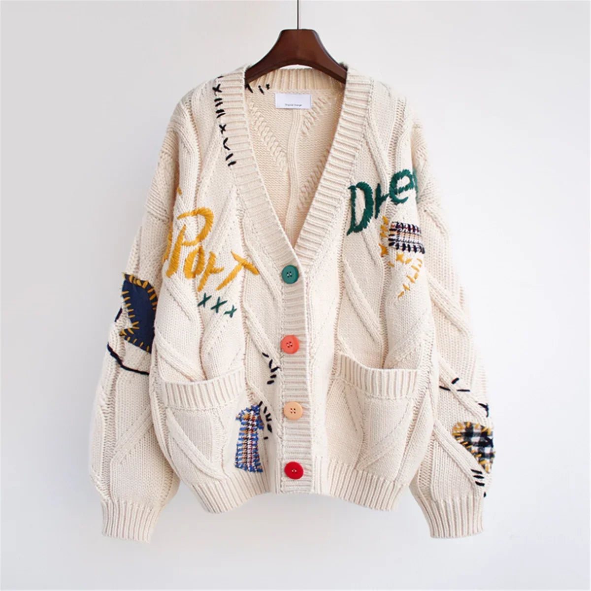 ModeGeist | Patchwork Bestickte Strickjacke