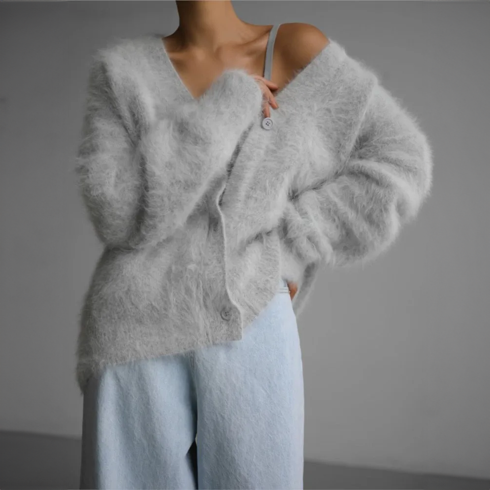 Luxuriöse Couture-Strickjacke Aura für höchsten Komfort