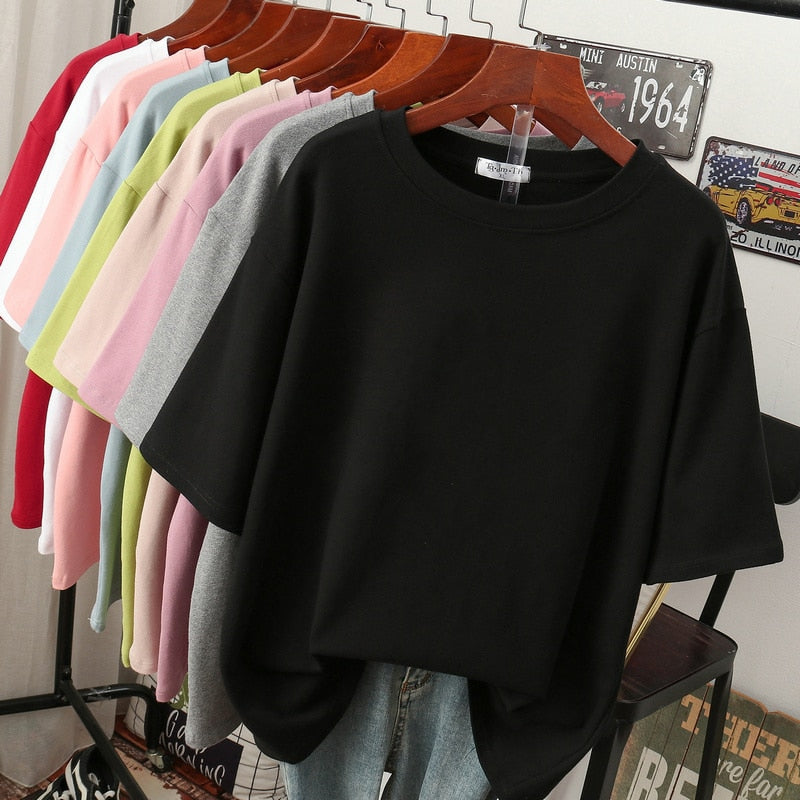 ModeGeist | Oversized Baumwoll-Basic-T-Shirt für Damen