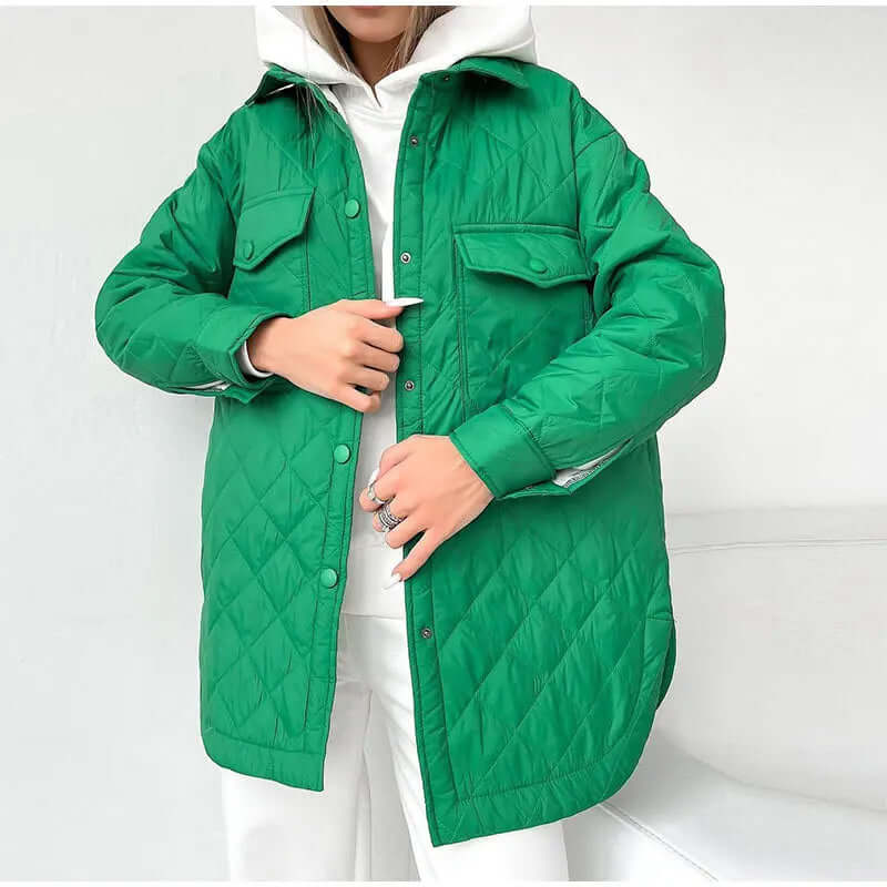 ModeGeist | Klassische Gesteppte Damenjacke Mit Druckknopfverschluss Und Taillengürtel