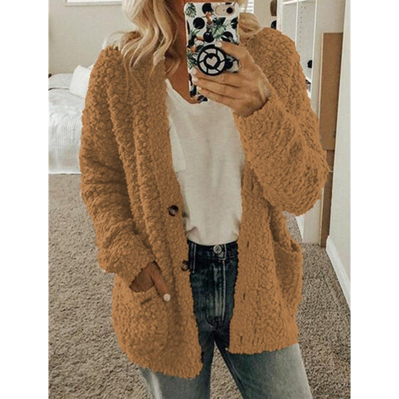 Leythara Witte Fuzzy Gebreide Cardigan