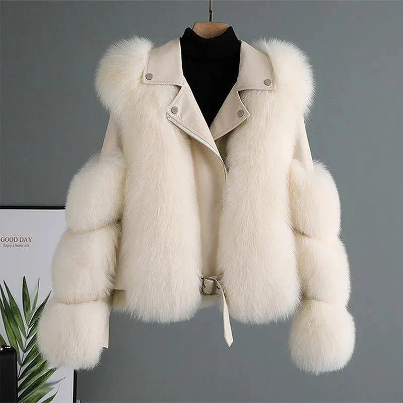 Philippa: Lederjacke aus Pelz