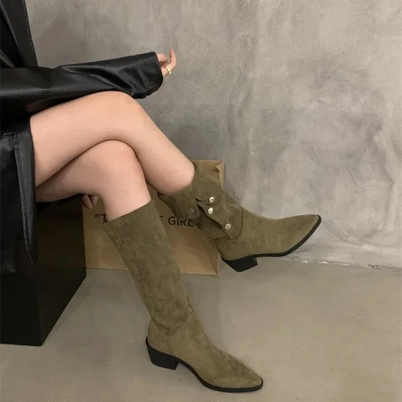 ModeGeist | Cowboy Stiefeletten mit Gestapeltem Absatz und Fransen
