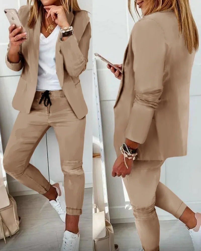Avelena: Edles Damen-Business-Outfit mit Blazer und Hose