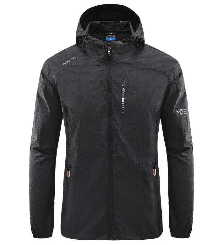 Komfortable, wind- und wasserdichte Jacke von Yurana