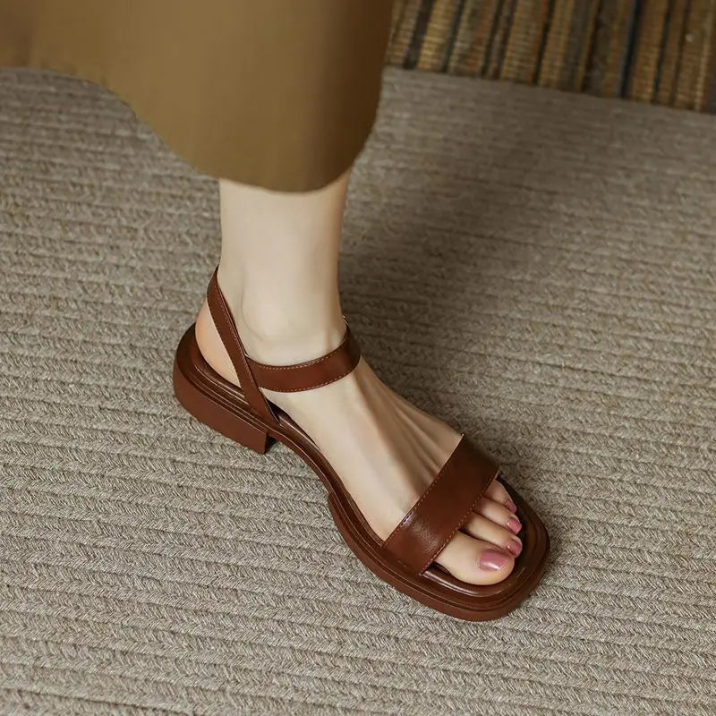 MODEGEIST Damen Slip-On Sandalen mit Schnallendetail Bequem Sommer