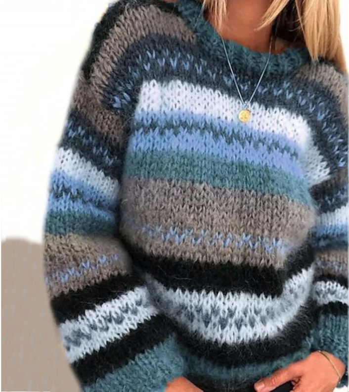 Gestrickter Damenpullover mit Streifen