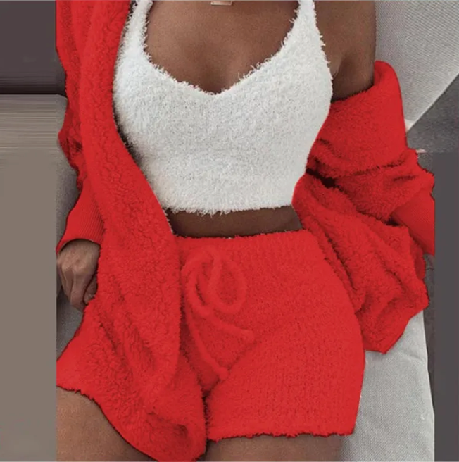 OLIVIA: Gemütliches Strickset (3-teilig)