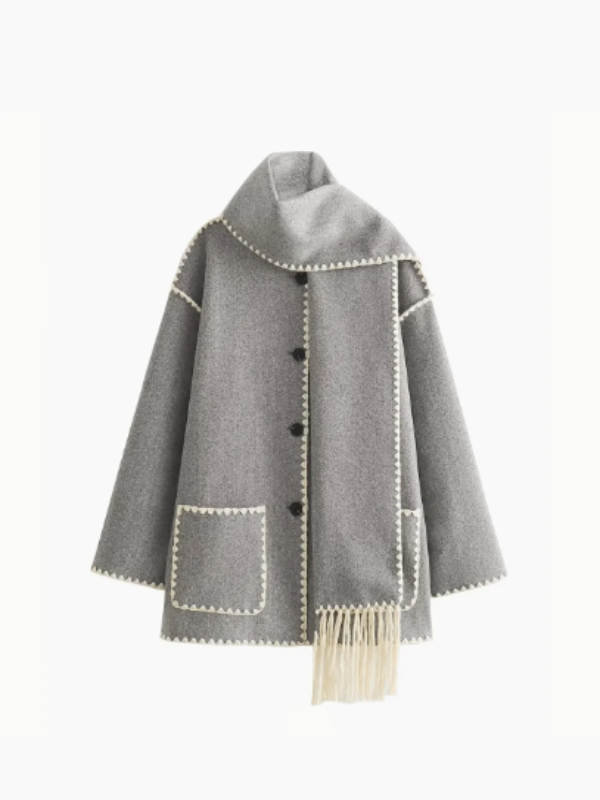 ModeGeist | Warmer Mantel mit Quasten-Schal