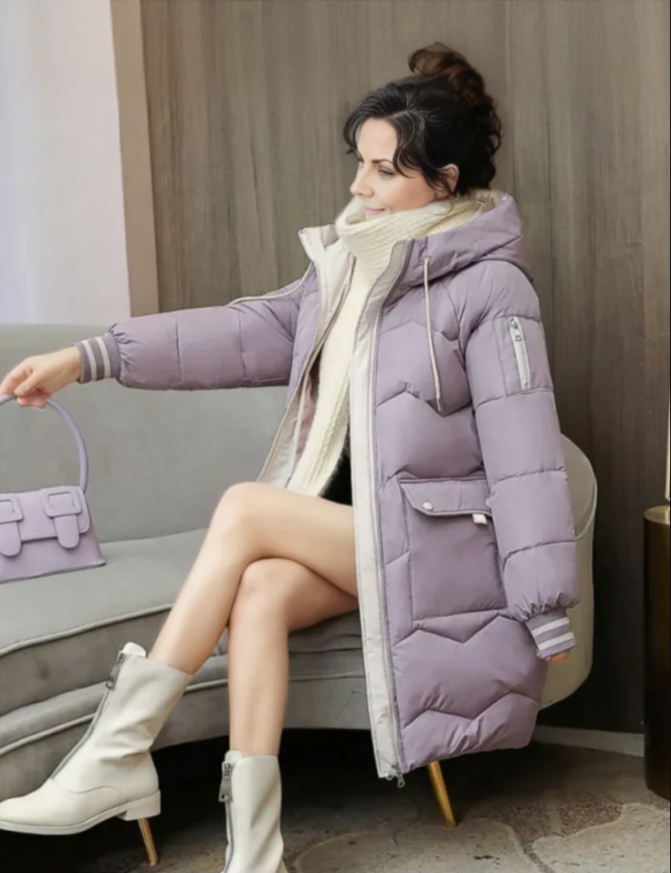 ModeGeist | Kuschelige, Wintergefütterte Parka-Damenjacke