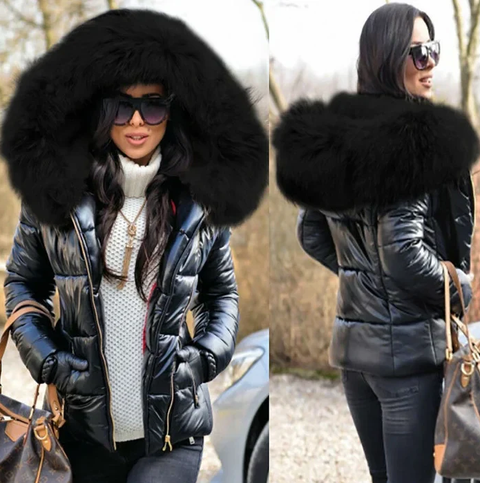 ModeGeist | Eleganter Wintermantel mit Synthetischer Fell