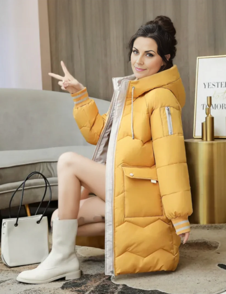 ModeGeist | Kuschelige, Wintergefütterte Parka-Damenjacke