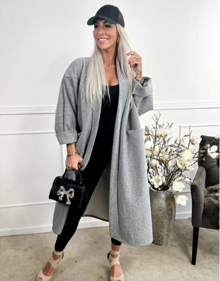 ModeGeist | Wberggrand Mantel mit Nähten und Hellen Taschen