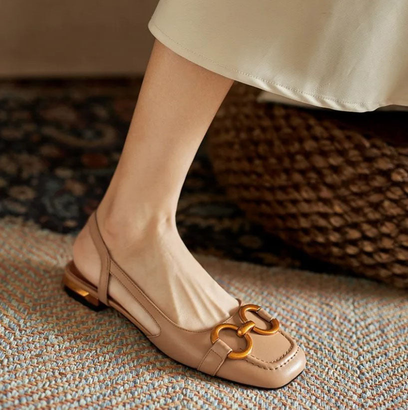 MODEGEIST Damen Elegante Sandalen mit verstellbaren Riemen und gepolsterter Sohle