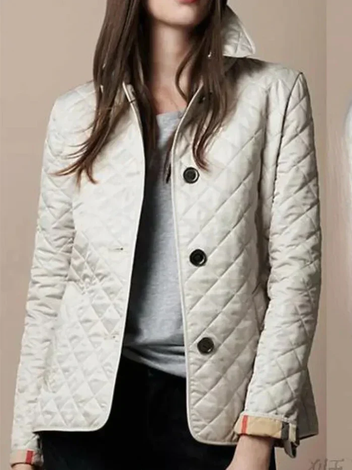 ModeGeist | Stylische Steppjacke