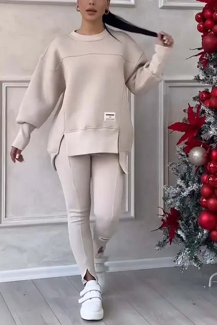 MARIA: Oversized Sweatshirt and Leggings Set