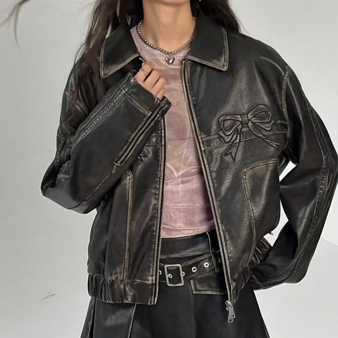 DiDi Lederjacke mit Schleifen
