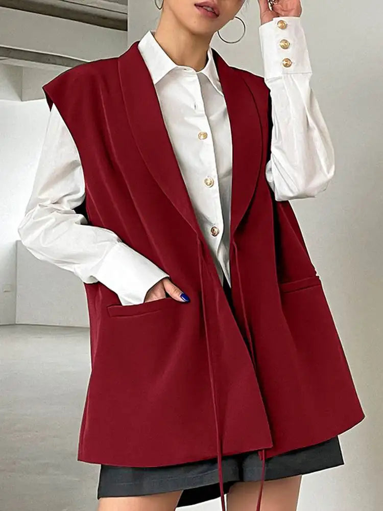 Eleganter, langer ärmelloser Damenblazer von Avelena
