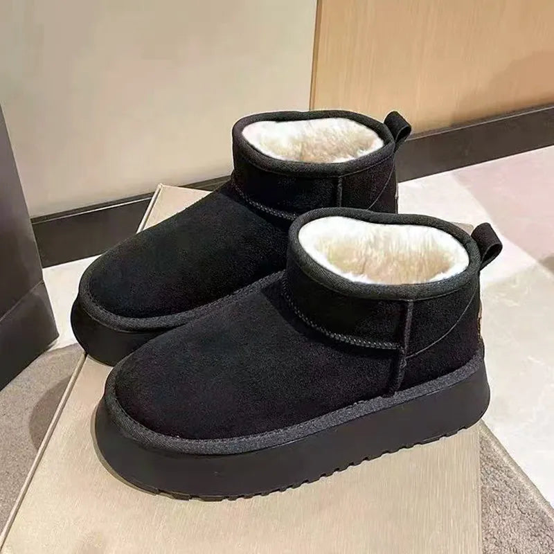 Evelyn: Stylish Boots