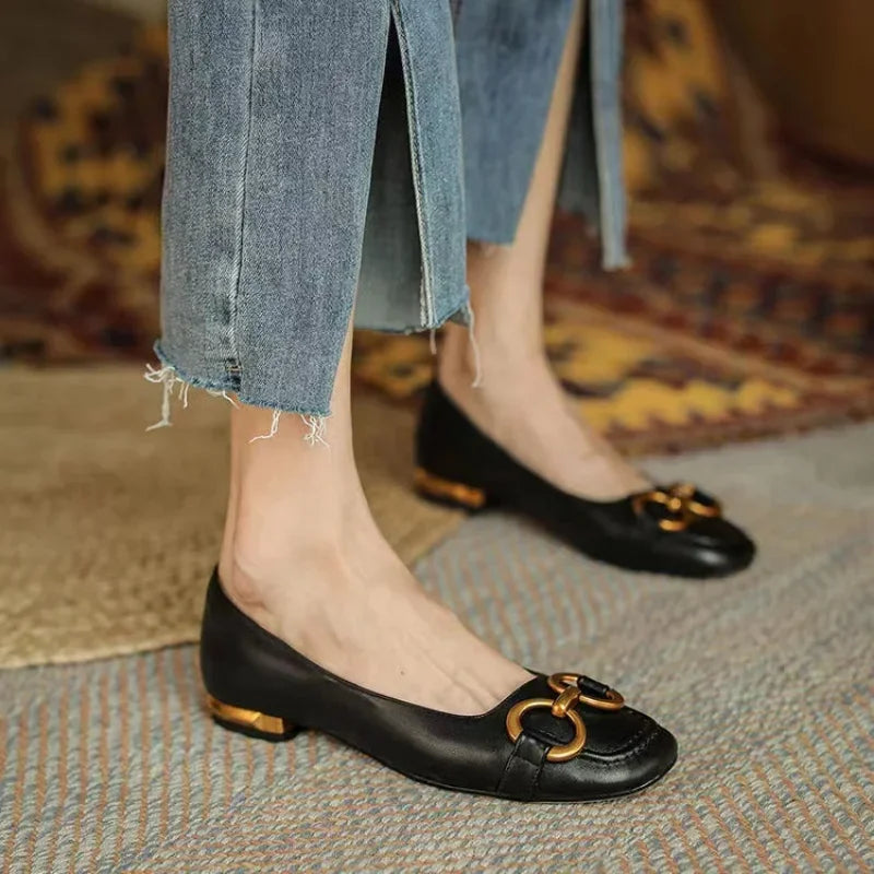 MODEGEIST Damen Sandalen Niedriger Absatz Gepolsterte Sohle Riemchen
