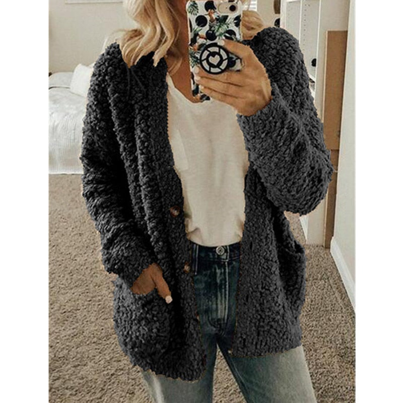 Leythara Witte Fuzzy Gebreide Cardigan
