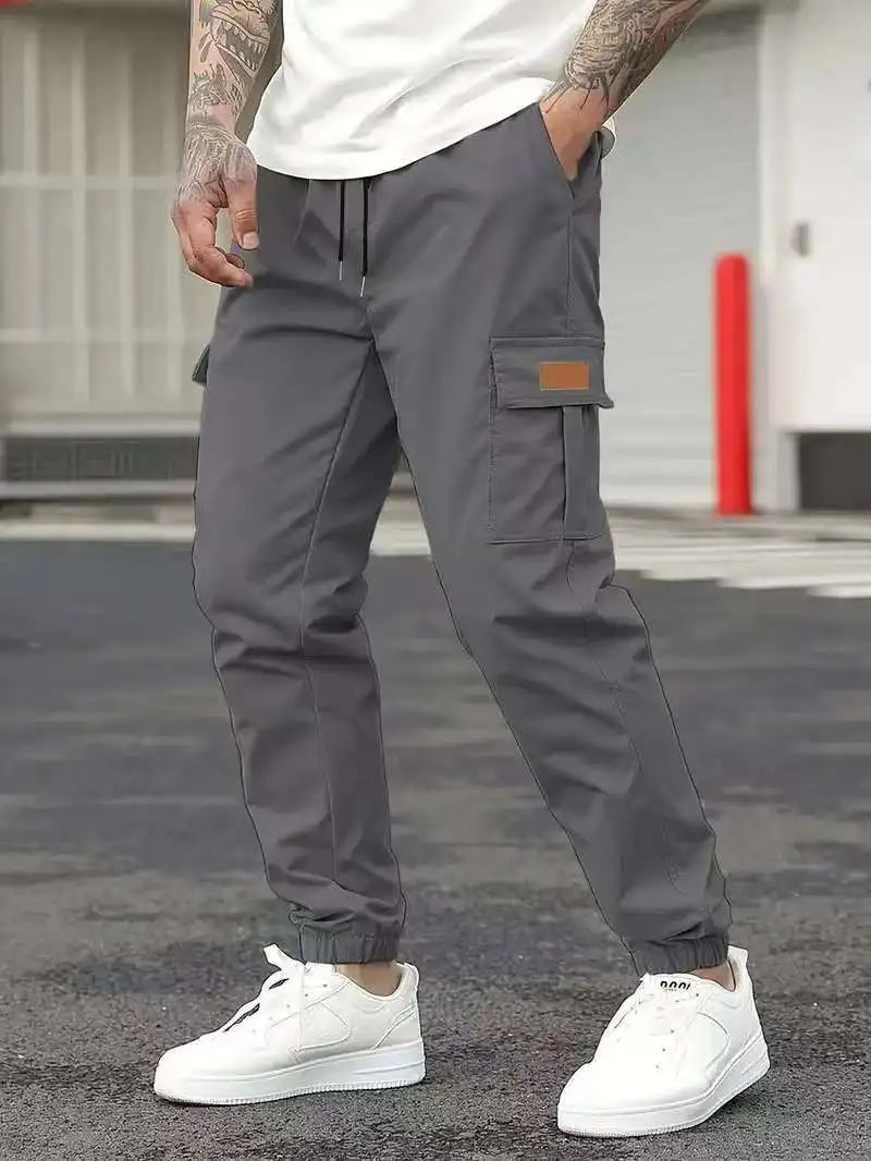 Herren Jogginghose mit lockerem Schnitt und Kordelzug