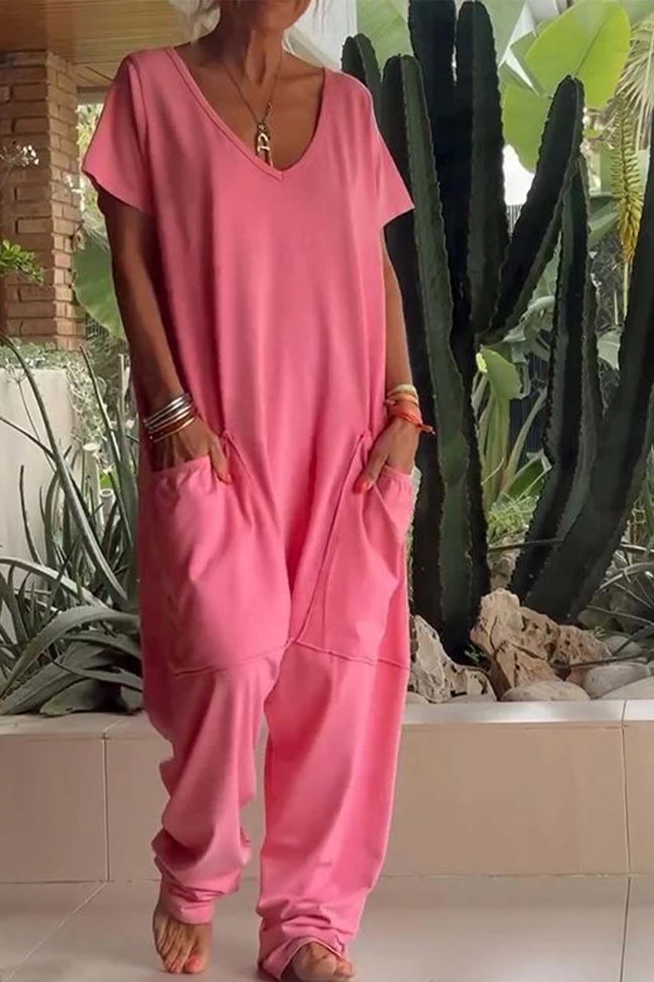 MODEGEIST Damen Jumpsuit V-Ausschnitt Kurze Ärmel Taschen