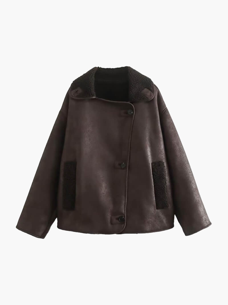 ModeGeist | Stilvolle Jacke mit Kunstleder und Fleece Details