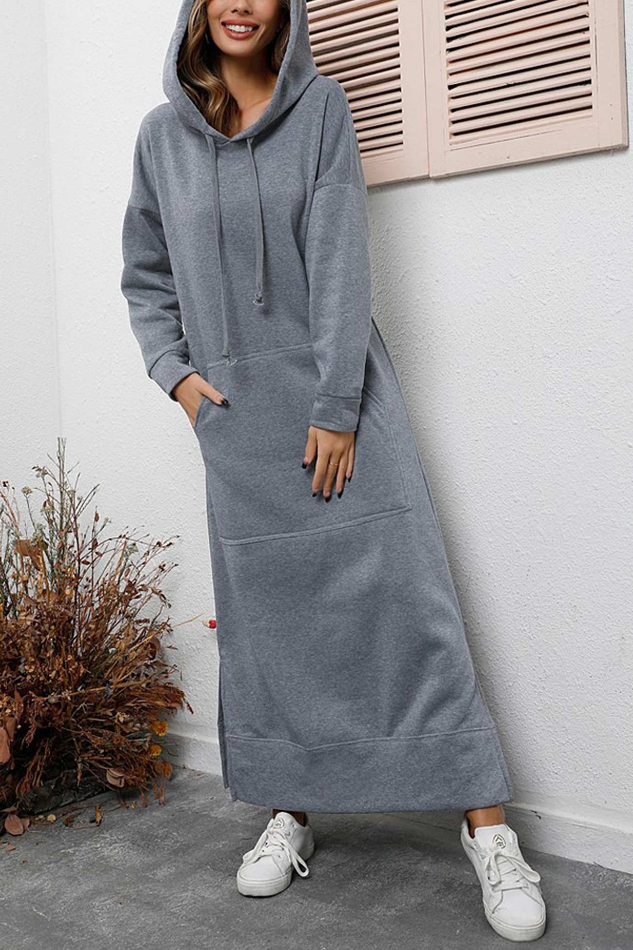 Caitlyn Kapuzenkleid mit Schlitz