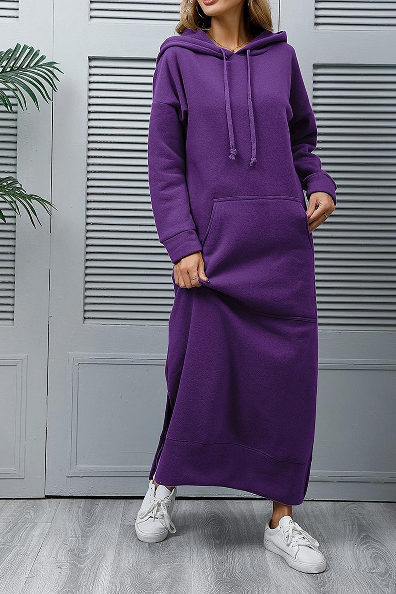 Caitlyn Kapuzenkleid mit Schlitz