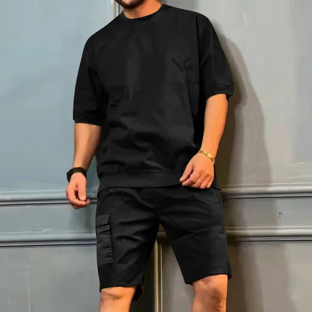 Komfortables und stylisches Freizeit-Set für Herren
