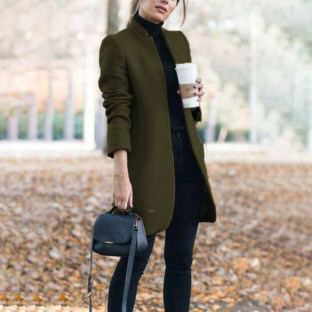 ModeGeist | Knielanger, Figurbetonter Blazer für Frauen