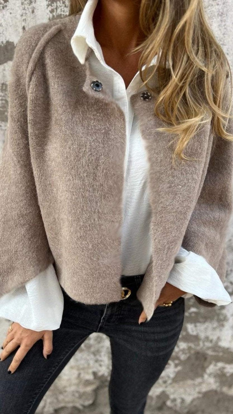 ModeGeist | eleganter Mantel mit raffiniertem Schnitt
