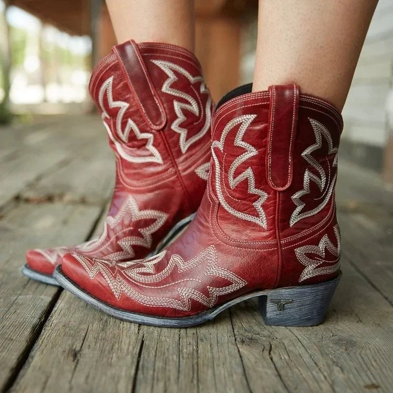 ModeGeist | Bestickte Cowboy-Stiefel Aus Leder