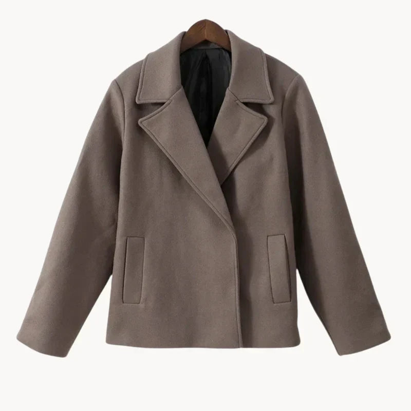 ModeGeist | Eleganter Damenmantel mit Revers-Oberbekleidung