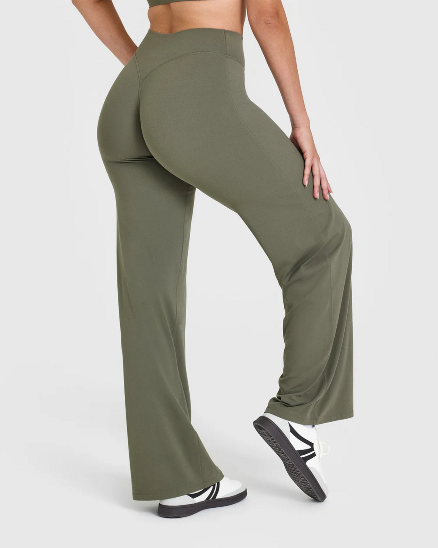 ModeGeist | Weitem Bein und Hoher Taille für Frauen