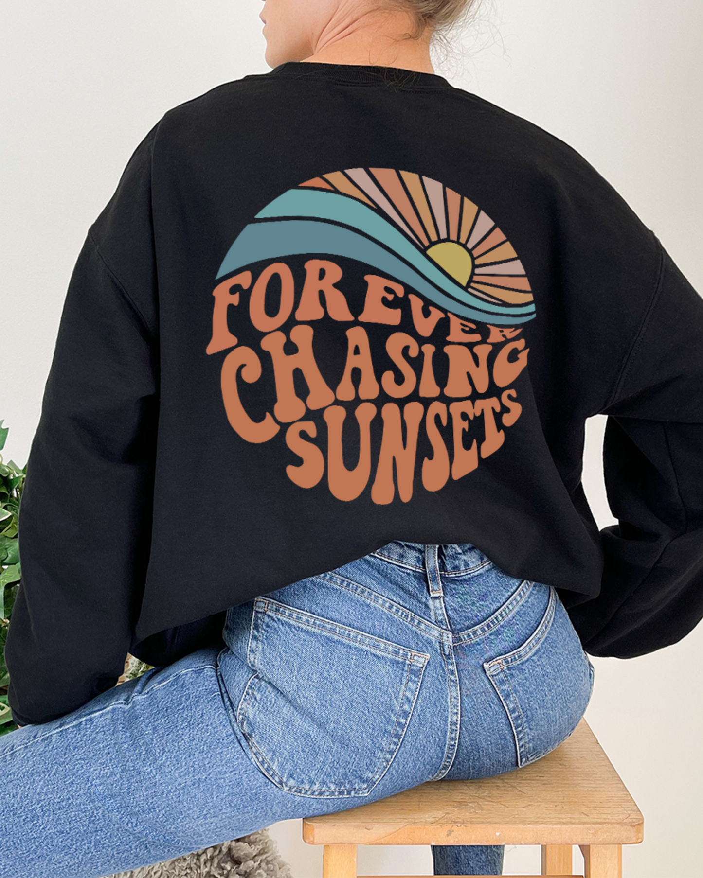 Fudus Crewneck:  Chasing Sunsets Forever