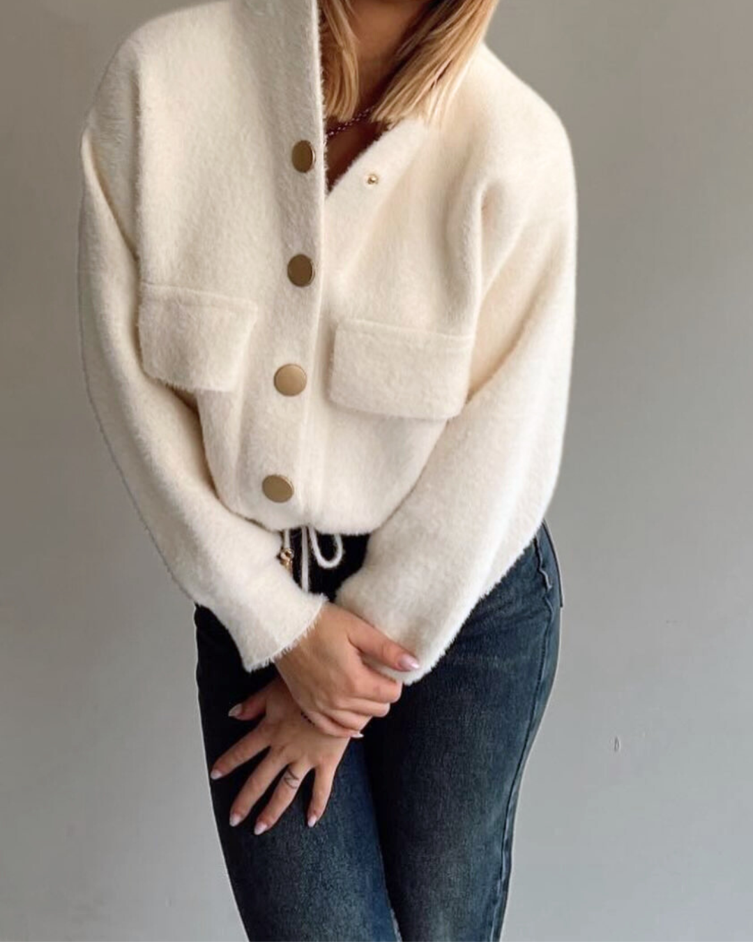 Offwhite Damen Plüsch Hoodie Jacke mit goldenen Details von Fudus
 - Krohn-e