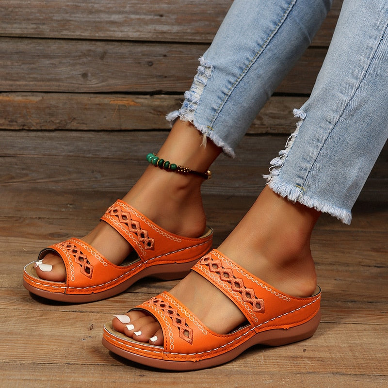 Clara Damen-Sandalen: Komfort und optimale Fußgewölbestütze