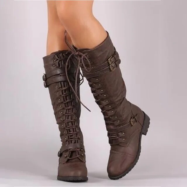 ModeGeist | Retro-Schlupfstiefel mit Spitze