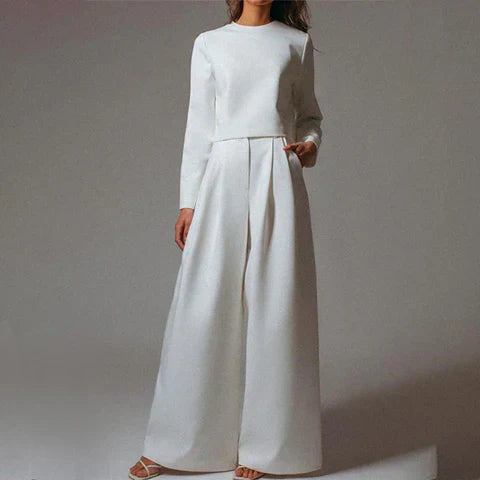 ModeGeist | Bequemes Damen Satz mit Eleganter Struktur