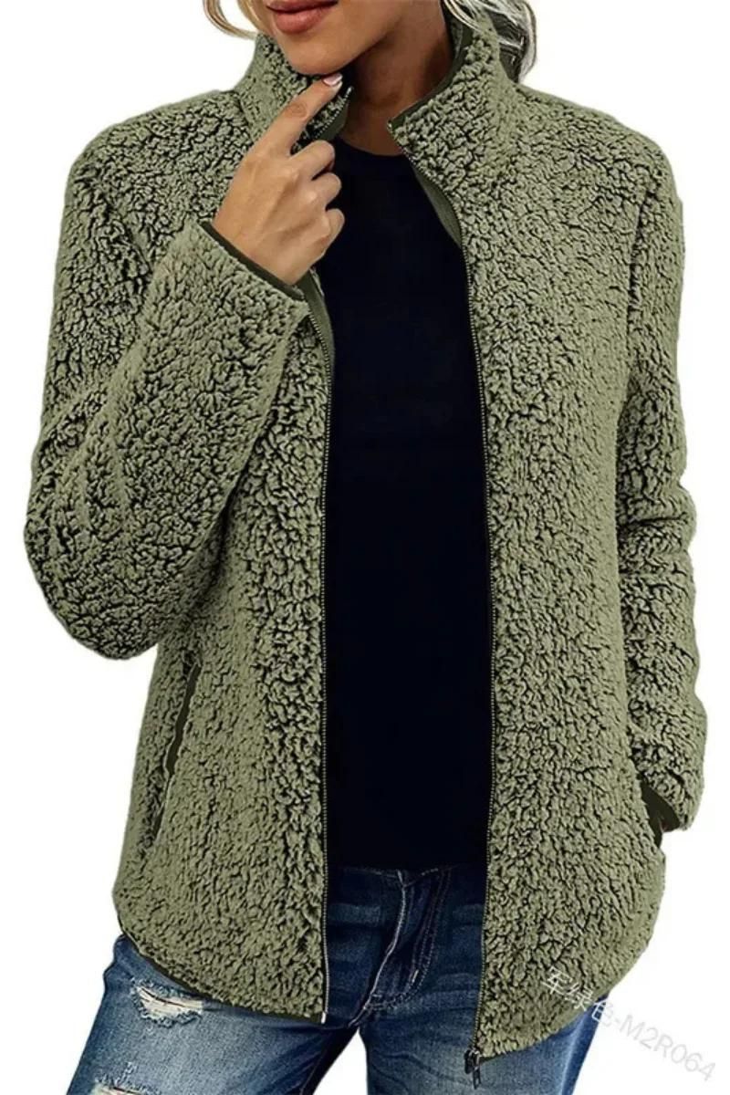 Willa: Warme Jacke mit hohem Kragen und Zipper