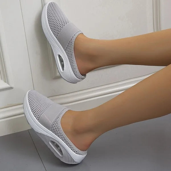 ModeGeist | Orthopädische Sandalen Keilabsätze