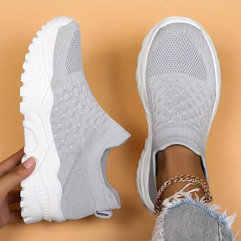 ModeGeist | Orthopedic sneaker for women