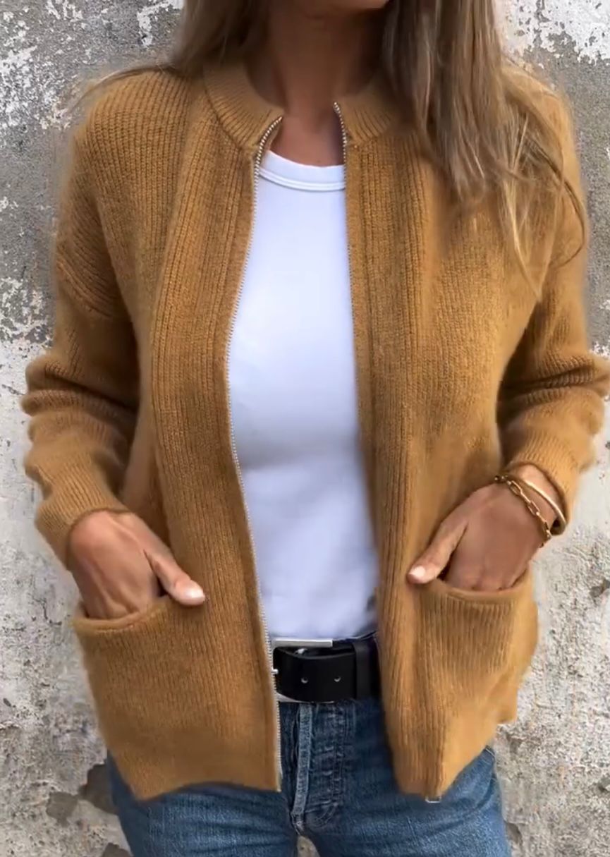 ModeGeist | Bequemes Damen Sweatshirt mit Taschen