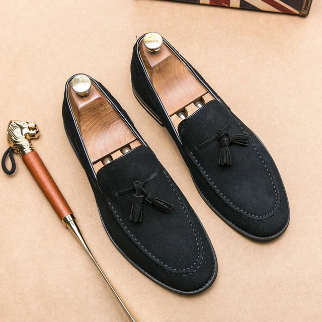 Stilvolle Wildleder-Designschuhe für Herren von StilMann