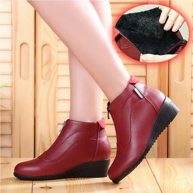 Damenstiefel aus Pelz von AMIA